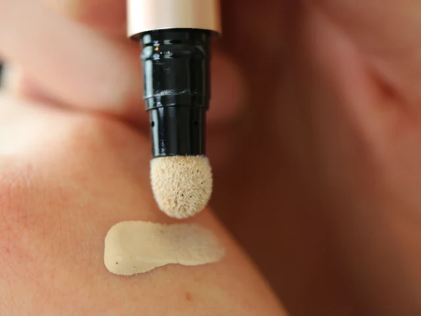 GRESSA The Essentialist Concealer Clickstick 水潤明亮遮瑕筆